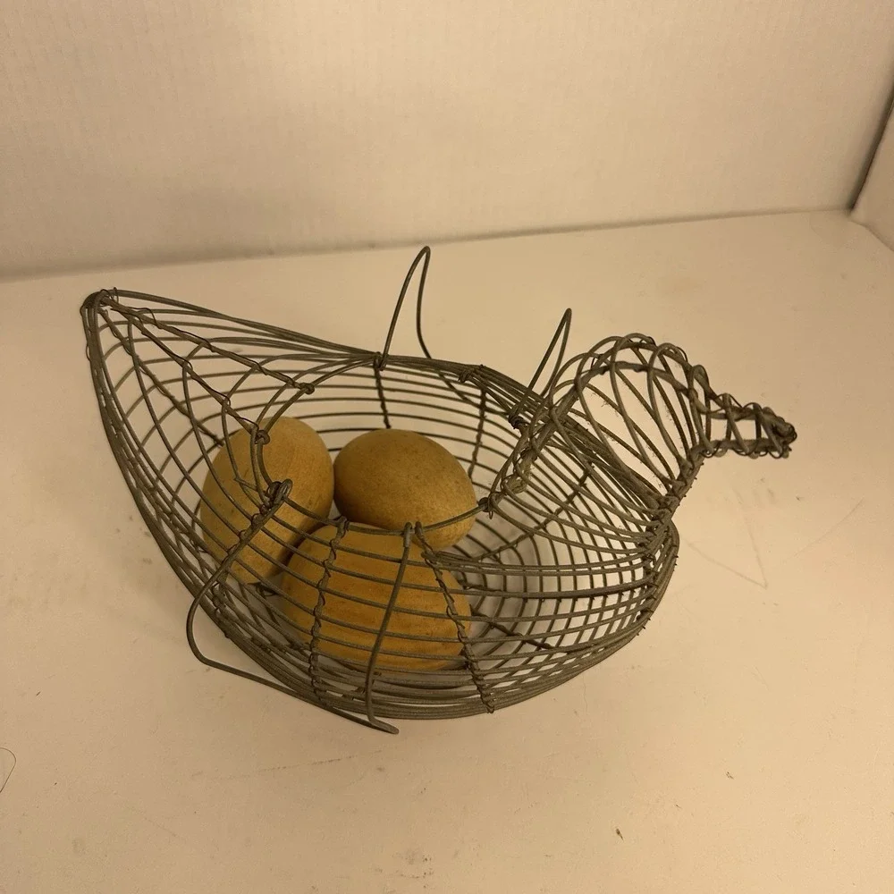 VTG Wire Egg Basket Hen Chicken Bird Metal Handles Farm Homestead 7